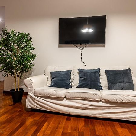 Cortivo House - Magenta 81 Apartment Milan Bagian luar foto