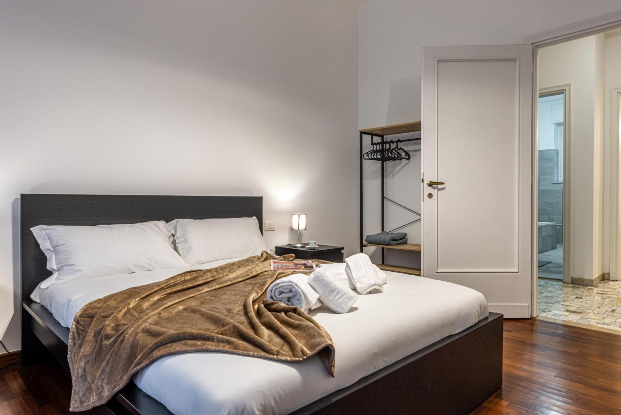 Cortivo House - Magenta 81 Apartment Milan Bagian luar foto